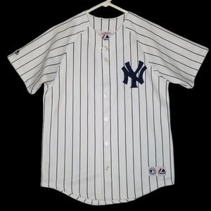 Vintage Majestic New York Yankees Derek Jeter  Pinstripe Jersey Youth